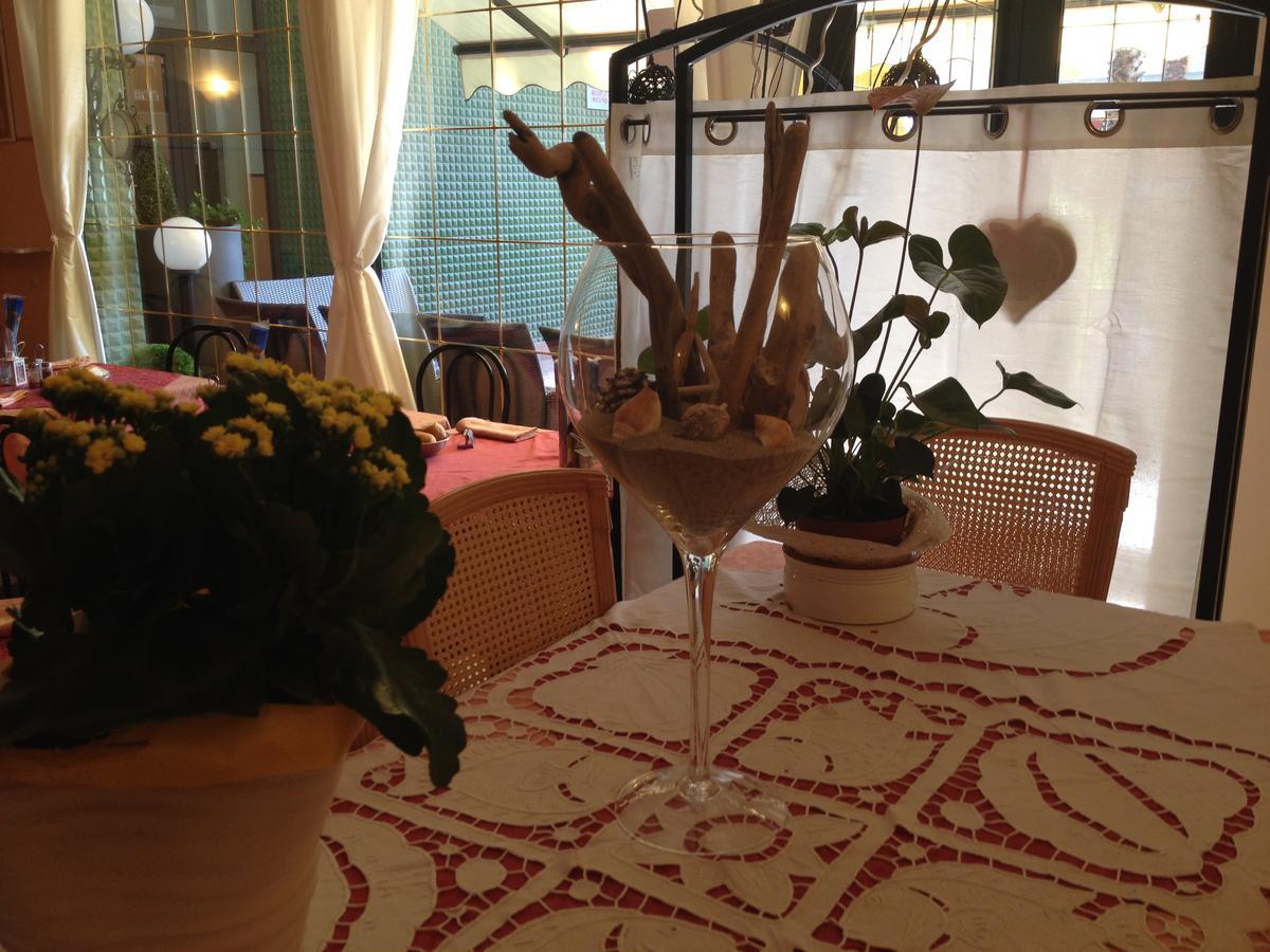 Hotel Glory 2*